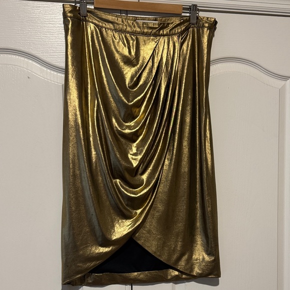 Piperlime Gold Asymmetrical Skirt - Picture 1 of 5